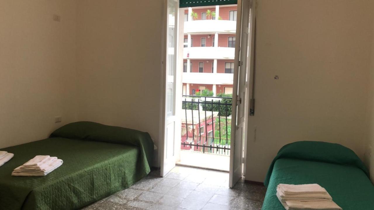 Castellaneta Short Term -Low Cost מראה חיצוני תמונה