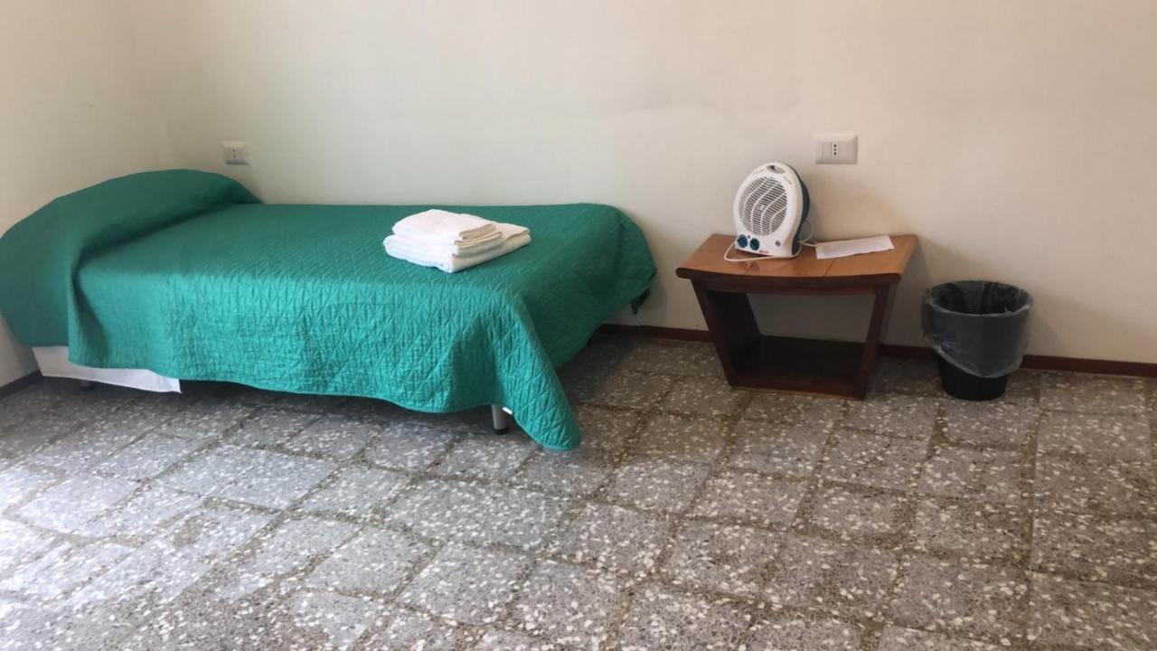 Castellaneta Short Term -Low Cost מראה חיצוני תמונה